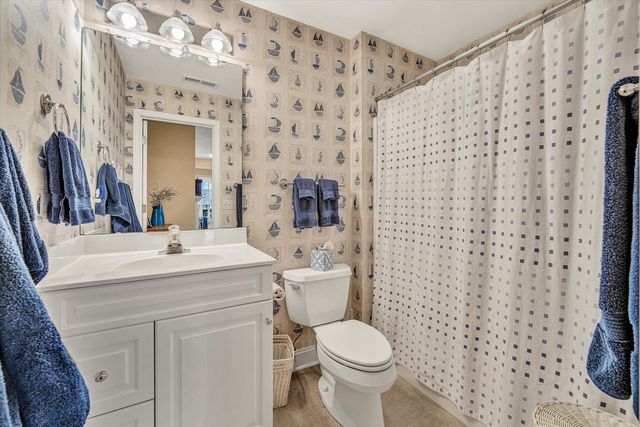 115 Sconset DR, Penhook, VA 24137