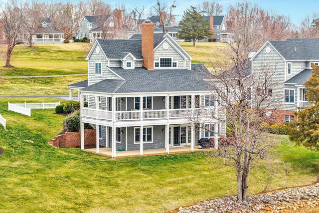 115 Sconset DR, Penhook, VA 24137