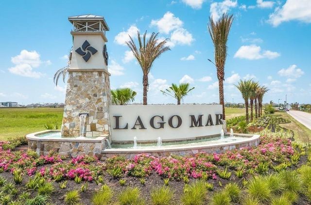 2517 Lago Costa Drive, Texas City, TX 77568