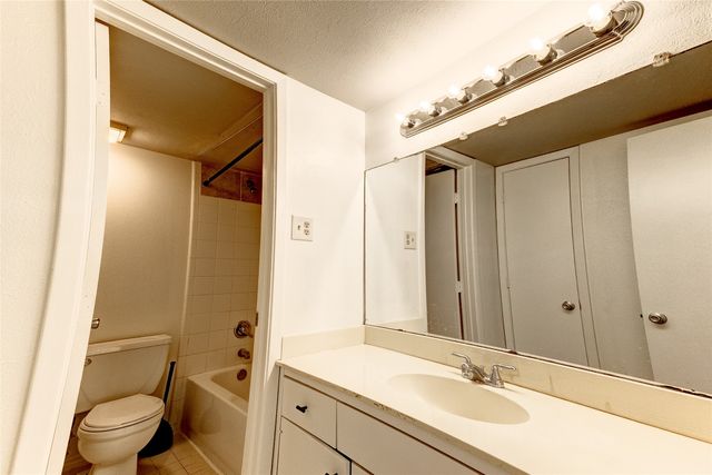 5150 Amesbury Drive 224, Dallas, TX 75206