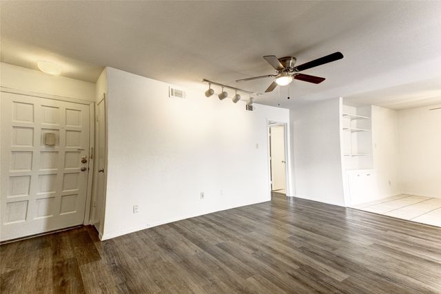 5150 Amesbury Drive 224, Dallas, TX 75206