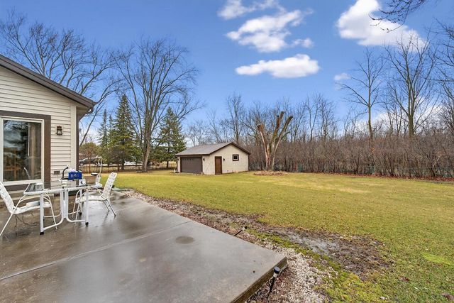 4812 S 39th STREET, Greenfield, WI 53221