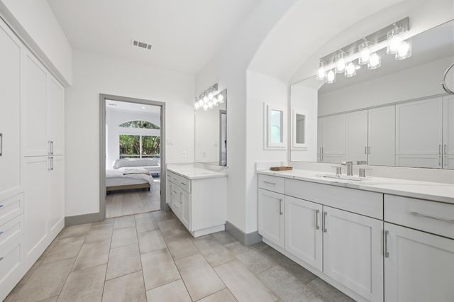 10011 Brightling LN, Austin, TX 78750