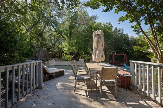 10011 Brightling LN, Austin, TX 78750