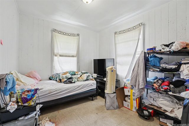 98-163 Kaluamoi Place, Pearl City, HI 96782