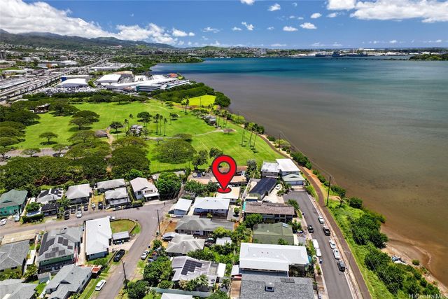 98-163 Kaluamoi Place, Pearl City, HI 96782