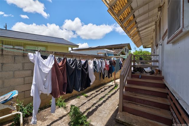98-163 Kaluamoi Place, Pearl City, HI 96782