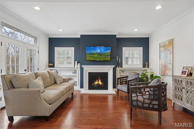 34 Burroughs Lane, St Louis, MO 63124