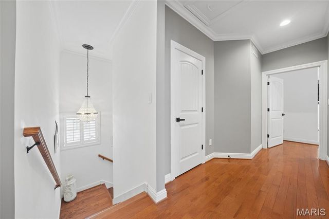 34 Burroughs Lane, St Louis, MO 63124