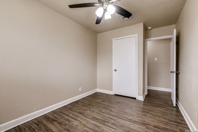 7114 SPRING MORNING ST, San Antonio, TX 78249