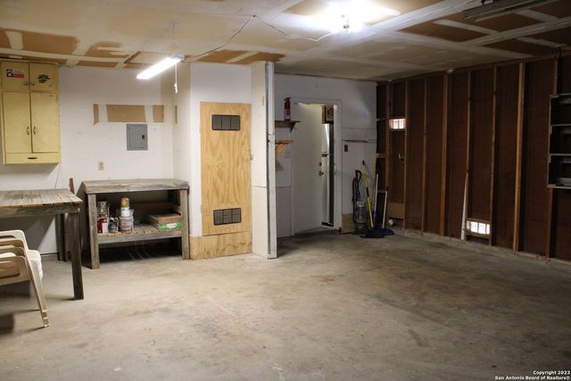 7114 SPRING MORNING ST, San Antonio, TX 78249