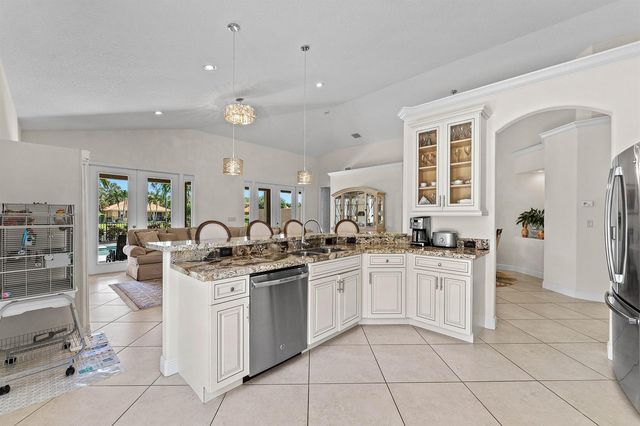 4916 Gateway Gardens Drive, Boynton Beach, FL 33436