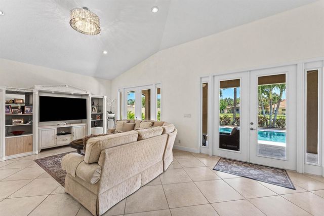 4916 Gateway Gardens Drive, Boynton Beach, FL 33436