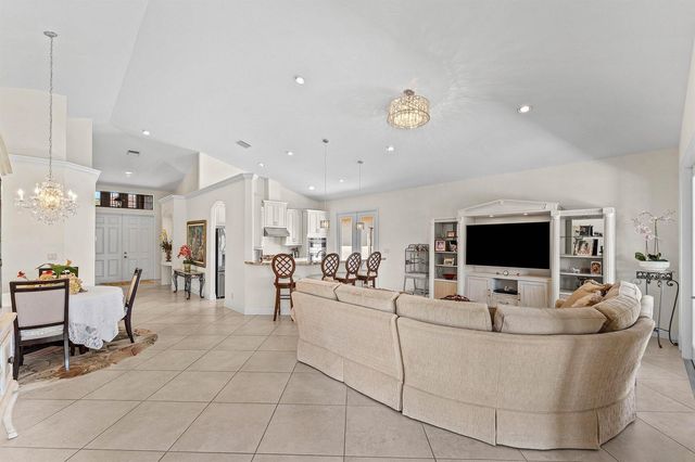 4916 Gateway Gardens Drive, Boynton Beach, FL 33436