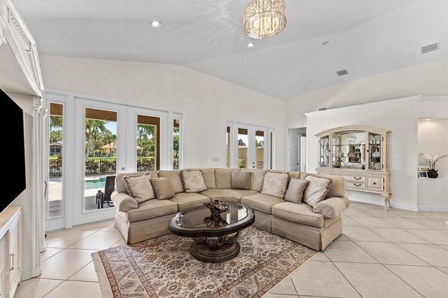 4916 Gateway Gardens Drive, Boynton Beach, FL 33436