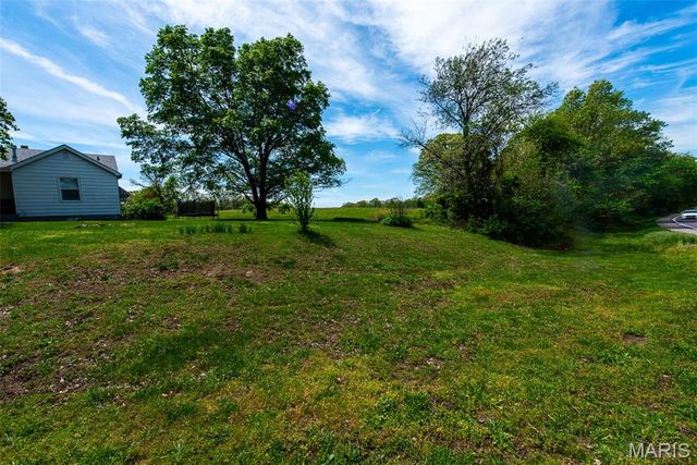 1470 Gravois Road, St Clair, MO 63077