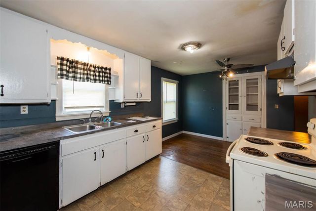1470 Gravois Road, St Clair, MO 63077