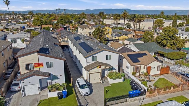 341 343 E 104th Street, Los Angeles, CA 90003