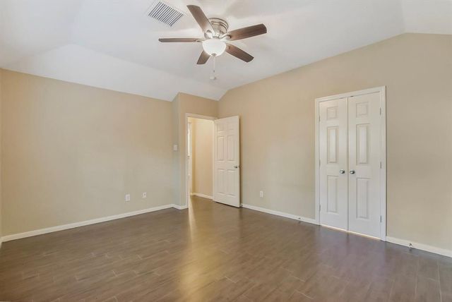 74 S Wynnoak Circle, The Woodlands, TX 77382