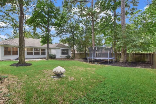 74 S Wynnoak Circle, The Woodlands, TX 77382