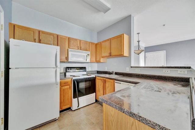 4802 51ST STREET W 1313, Bradenton, FL 34210