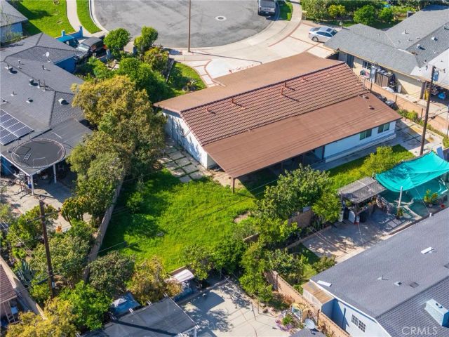 4202 West Fay Circle, Santa Ana, CA 92703