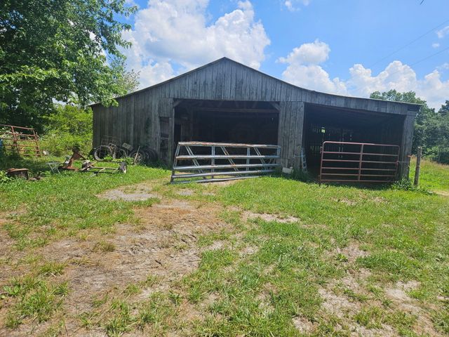 1404 Harlow Road, Summersville, MO 65571