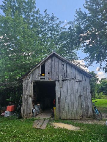 1404 Harlow Road, Summersville, MO 65571