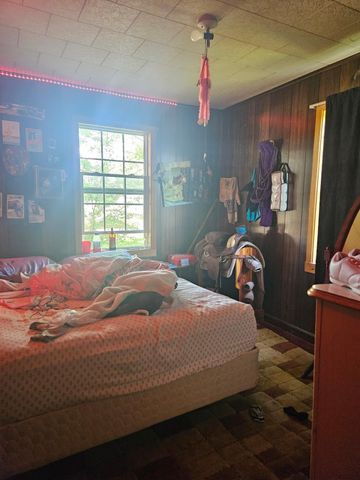 1404 Harlow Road, Summersville, MO 65571