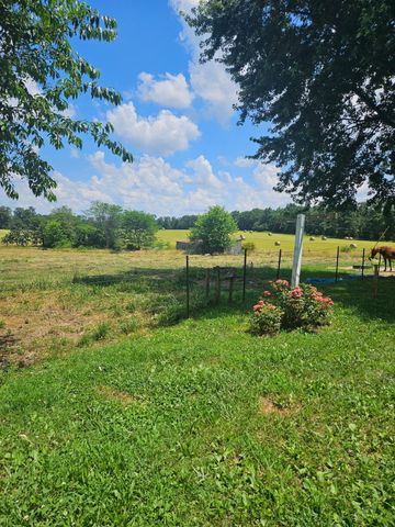 1404 Harlow Road, Summersville, MO 65571