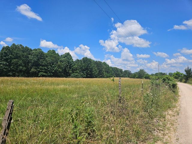 1404 Harlow Road, Summersville, MO 65571