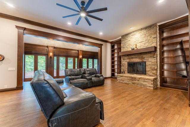 3596 E Montrose Court, Springfield, MO 65809