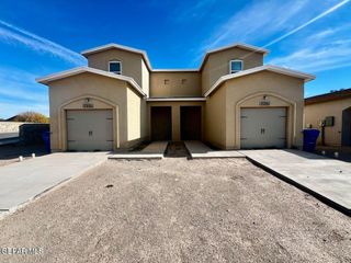 720 HC GILBERT MINJARES Drive, B, Socorro, TX 79927