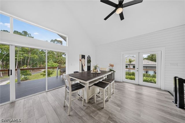 5191 Coral Wood DR, Naples, FL 34119