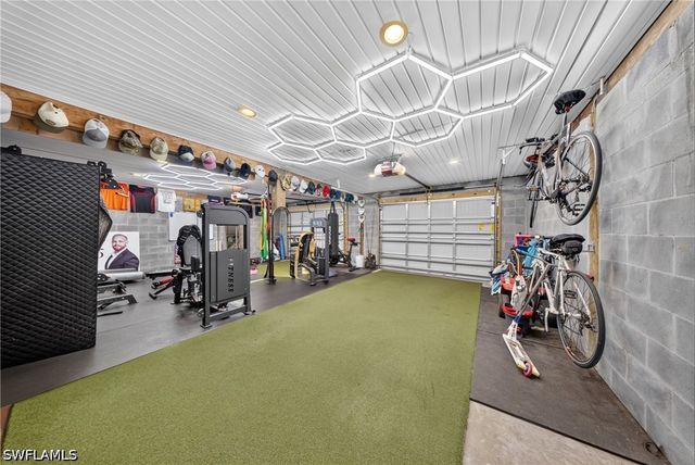5191 Coral Wood DR, Naples, FL 34119