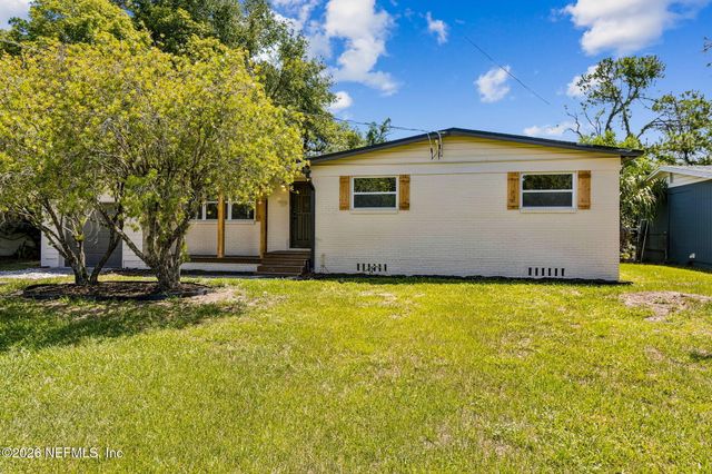 3445 CESERY Boulevard, Jacksonville, FL 32277