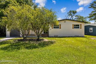 3445 CESERY Boulevard, Jacksonville, FL 32277