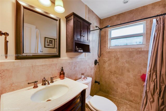 6457 SW 10th St, West Miami, FL 33144