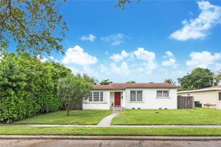 6457 SW 10th St, West Miami, FL 33144