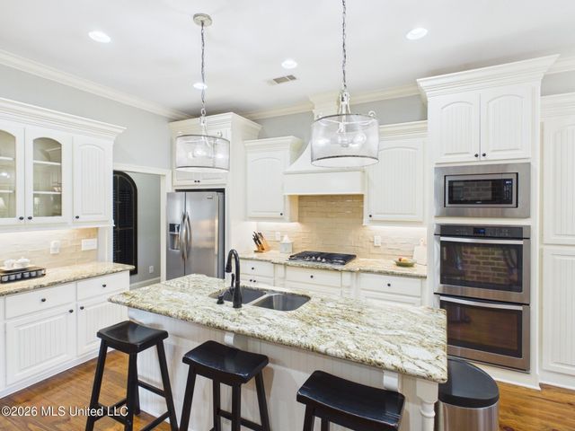 108 Esther Cove, Madison, MS 39110