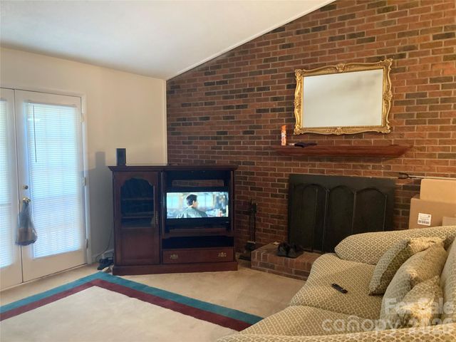 1300 Larchmont Place 901, Salisbury, NC 28144