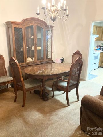 1300 Larchmont Place 901, Salisbury, NC 28144