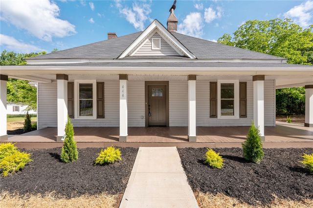 444 W Peachtree Street, Woodruff, SC 29388