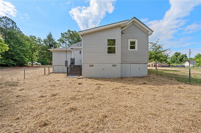 444 W Peachtree Street, Woodruff, SC 29388