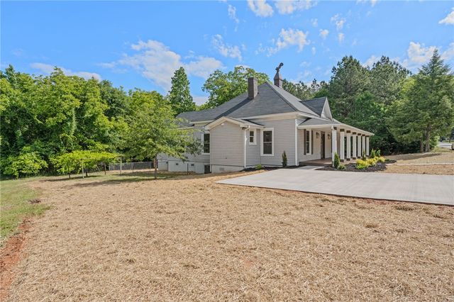 444 W Peachtree Street, Woodruff, SC 29388