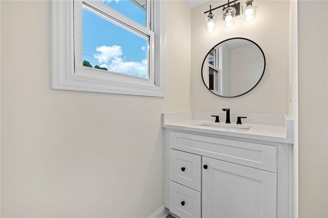 444 W Peachtree Street, Woodruff, SC 29388