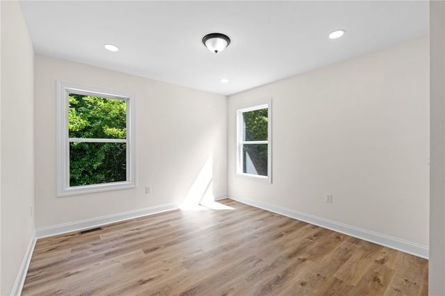 444 W Peachtree Street, Woodruff, SC 29388