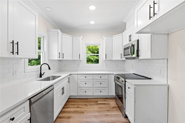 444 W Peachtree Street, Woodruff, SC 29388