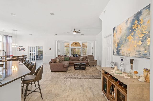 2450 Windmill Way, Myrtle Beach, SC 29579