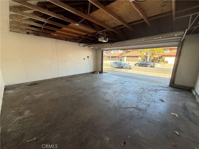 11951 Sugar Creek Court, Moreno Valley, CA 92557